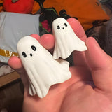 Halloween Ghost Figurine - Spooky Resin Ghost Statue, Cute Ghost Decor for Halloween Decorations, Porch and Indoor Spooky Home Decor (Ghost (1 Figurine))