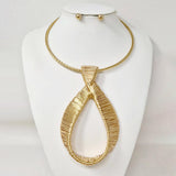 Bold Metal Wire Wrapped Teardrop Pendant Statement Necklace