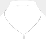 Hamsa hand pendant necklace