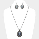 Rhinestone Paved Cameo Pointed Pendant Necklace