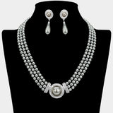 3 Row Pearl Necklace